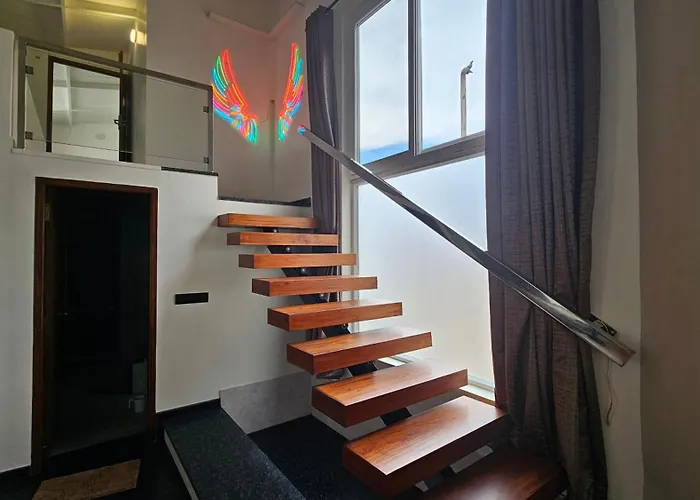 Elysia - A Luxury Penthouse